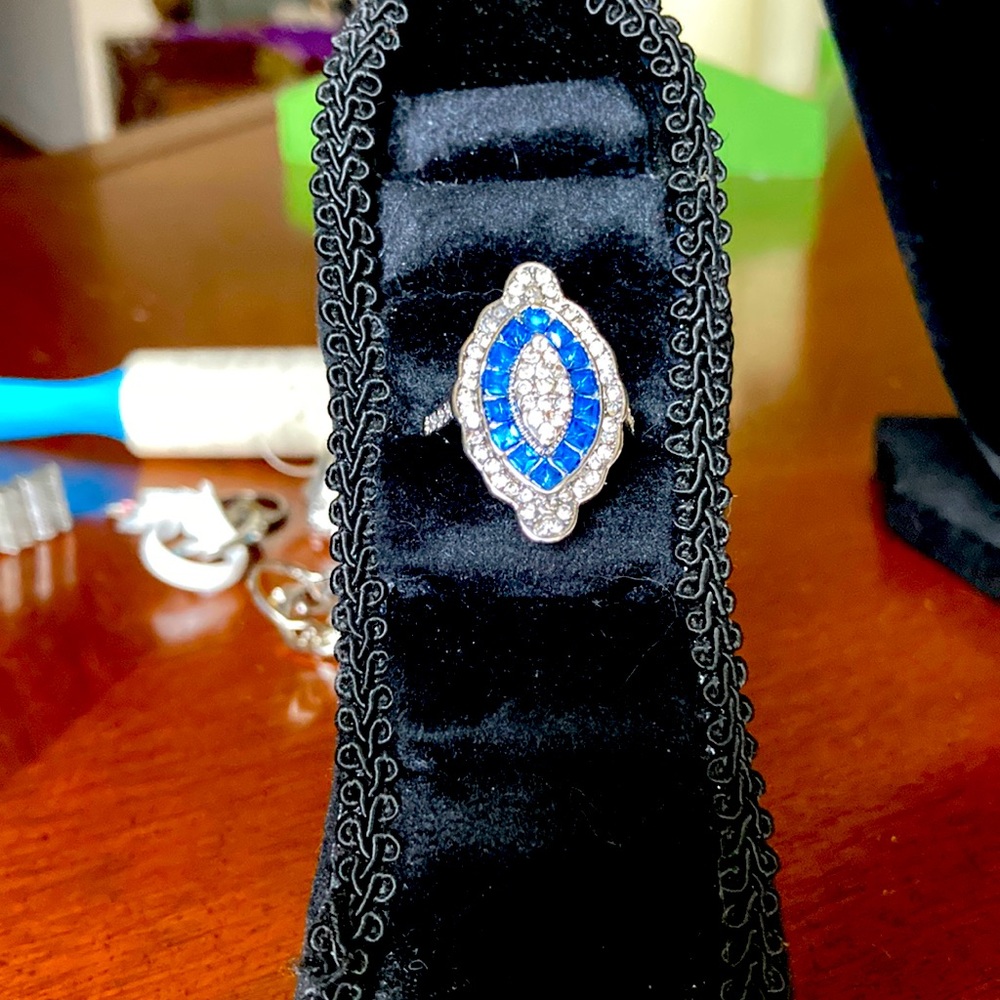 Vintage style Ring